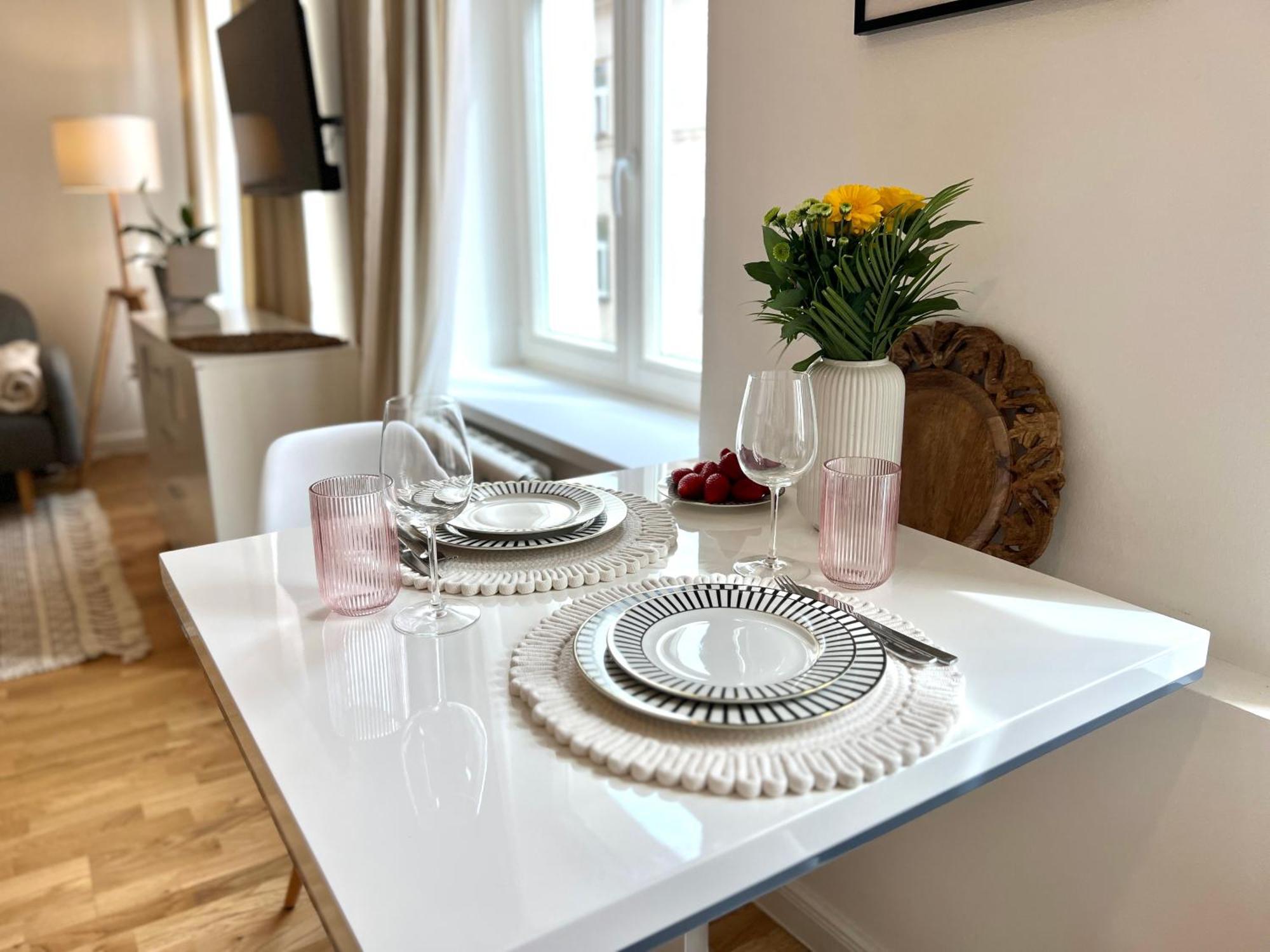 Treetess City Centre Prague Apartments Экстерьер фото